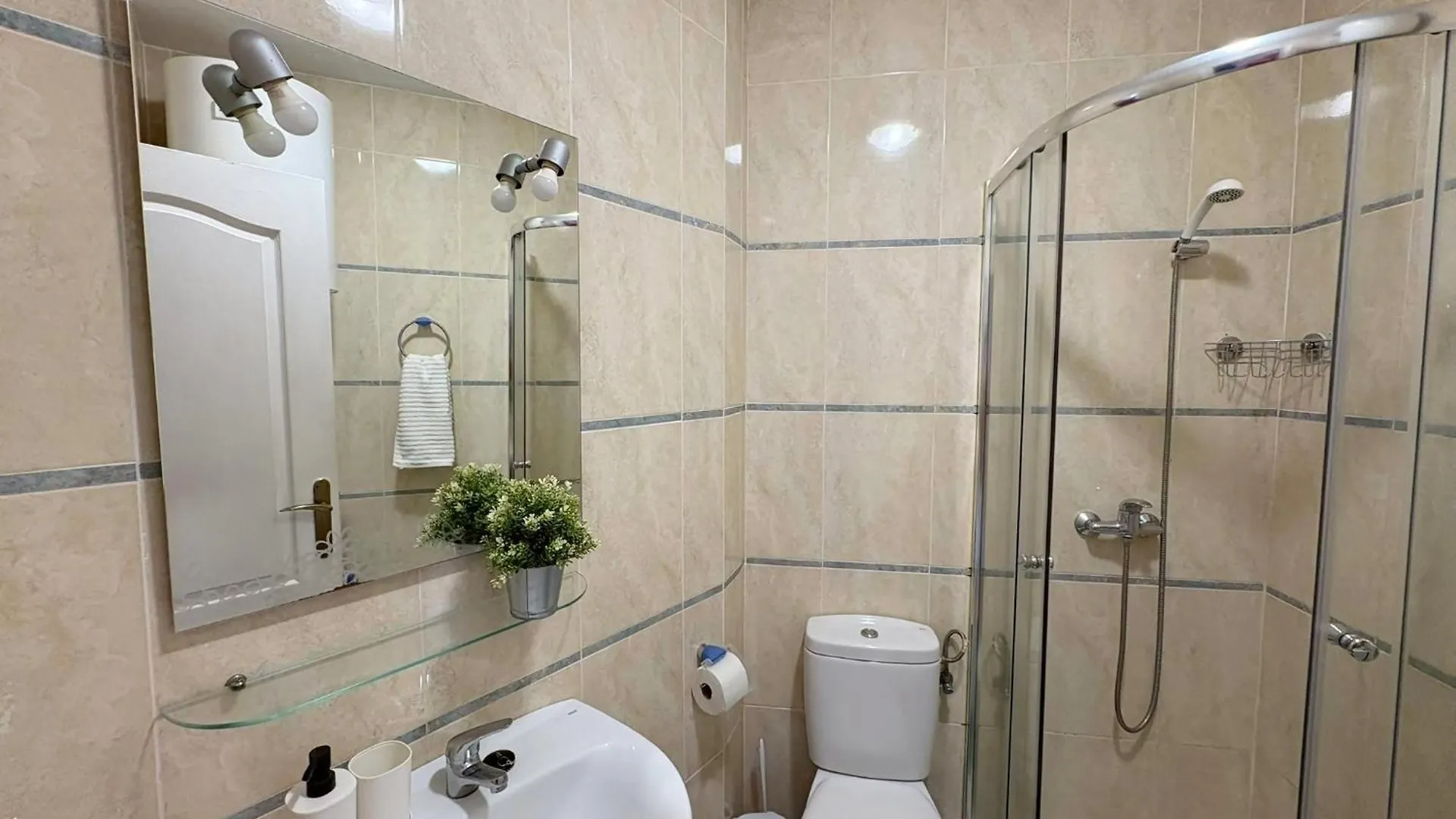 Flamingo Top Suite Y Piscina Junto A Puerto Marina Benalmádena